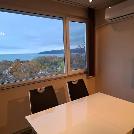公寓 аpartment Next To The Sea Garden