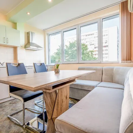 аpartment Next To The Sea Garden Lejlighed Varna