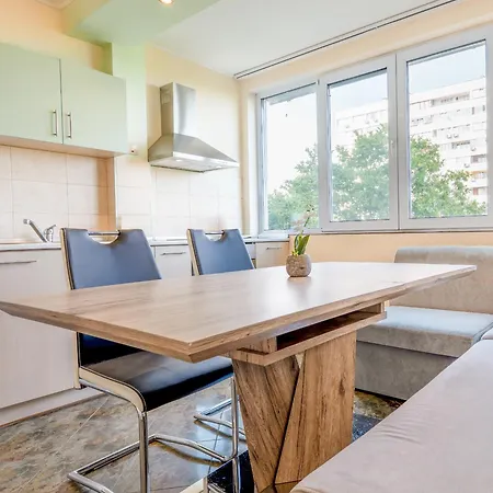 аpartment Next To The Sea Garden Lejlighed Varna